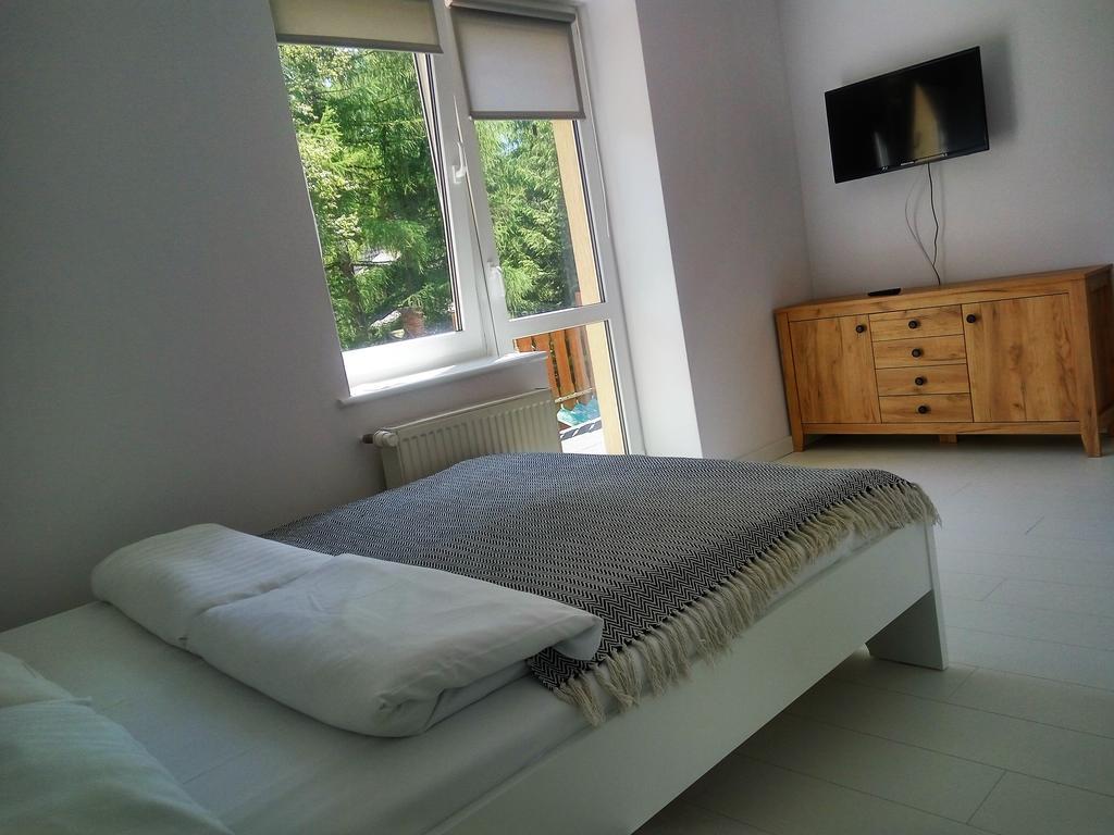 W Chmurach Karpacz Buitenkant foto