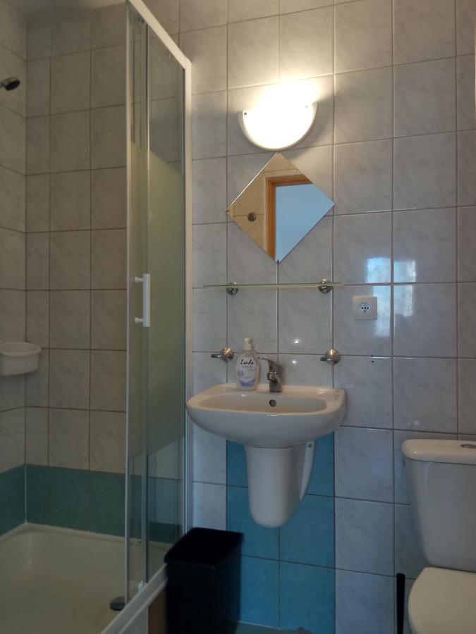 W Chmurach Karpacz Buitenkant foto